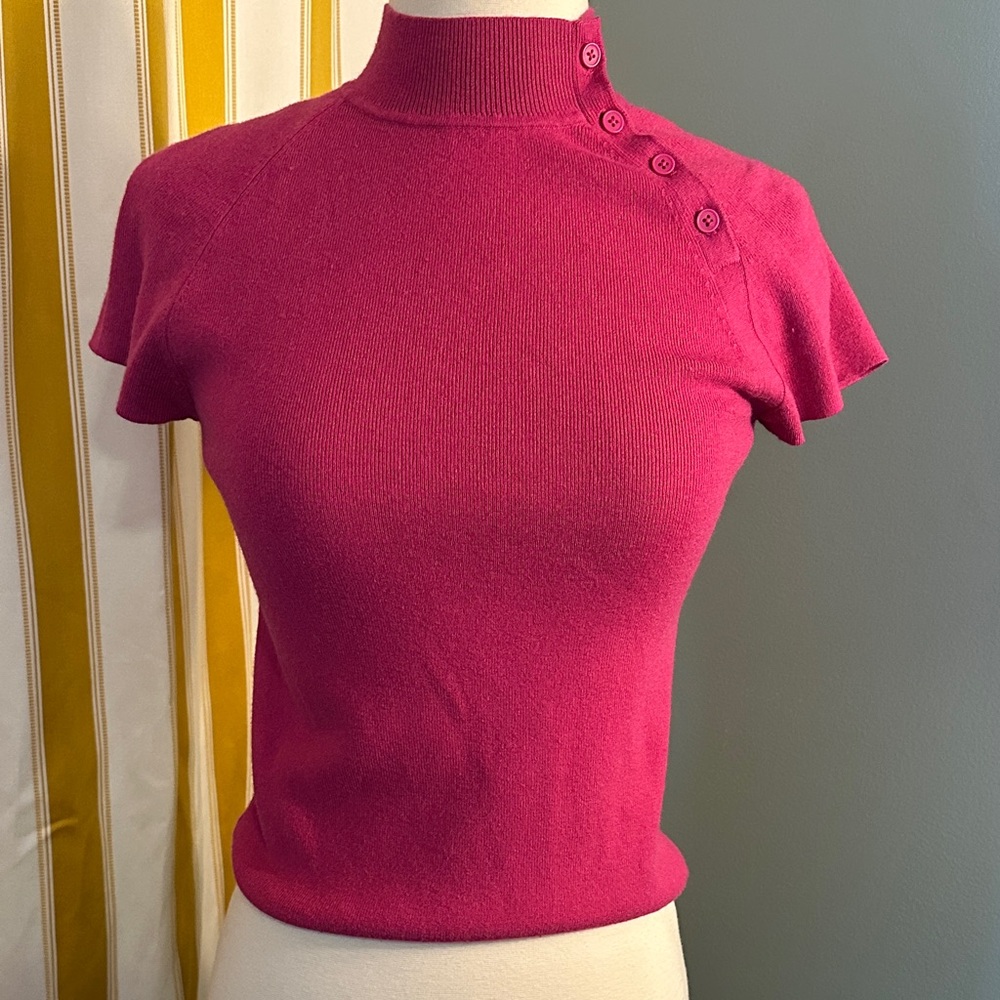 Maeve Fuchsia Button-Accent Short Sleeve Top